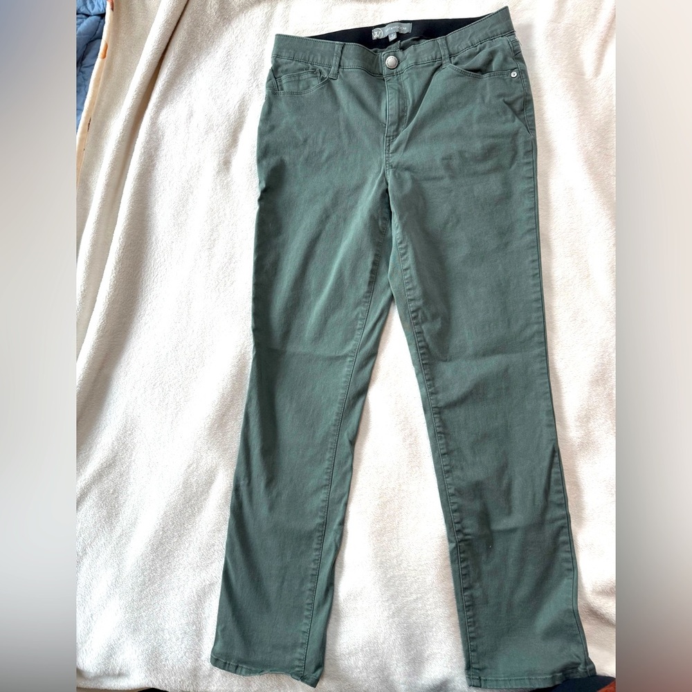 Wit & Wisdom pants, size 8
